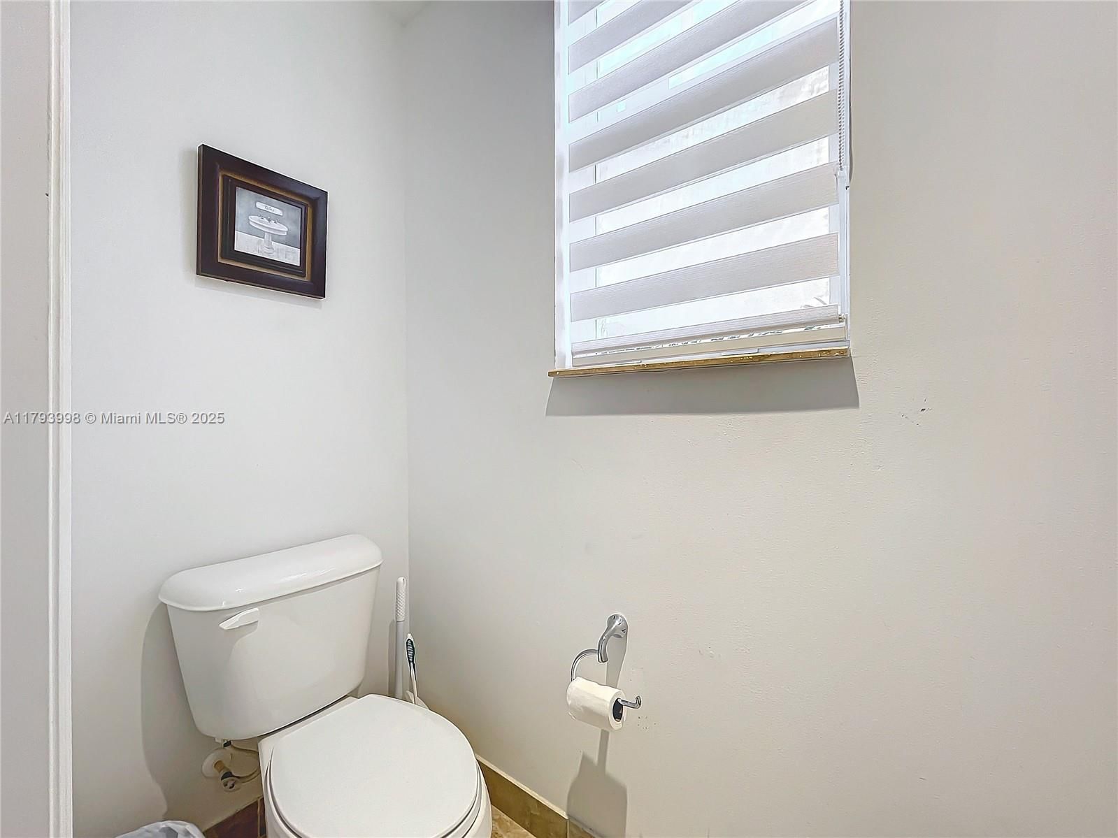 Real estate property located at 12448 17th Mnr, Broward, Centra Falls, Pembroke Pines, FL
