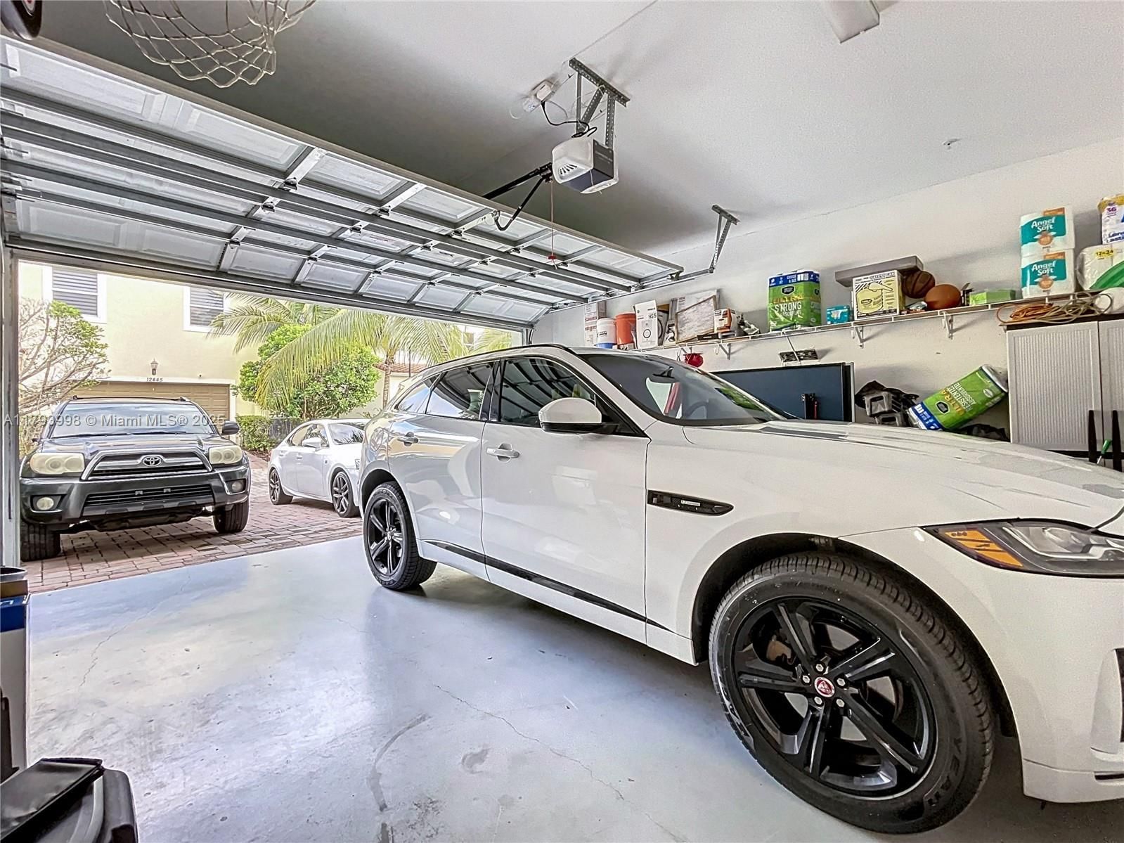 Real estate property located at 12448 17th Mnr, Broward, Centra Falls, Pembroke Pines, FL