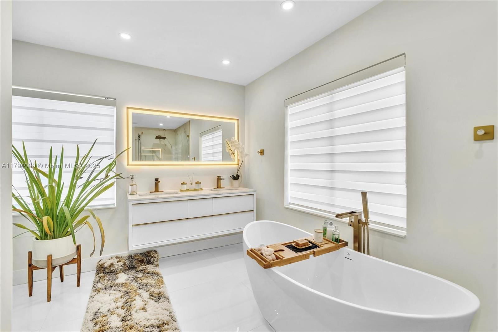 Real estate property located at 1402 Fletcher St, Broward, Sunset Trails No 4, Hollywood, FL