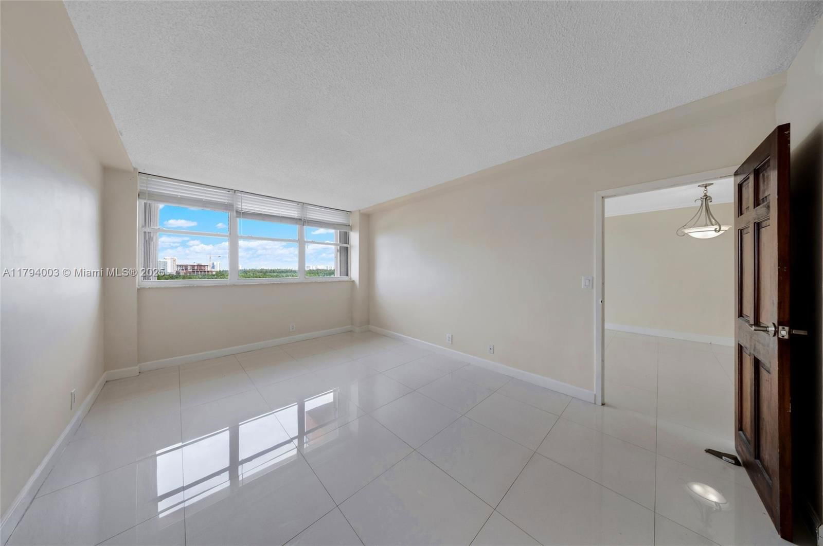 Real estate property located at 2450 135th St #1006, Miami-dade, Waterside Towers Condo, North Miami, FL