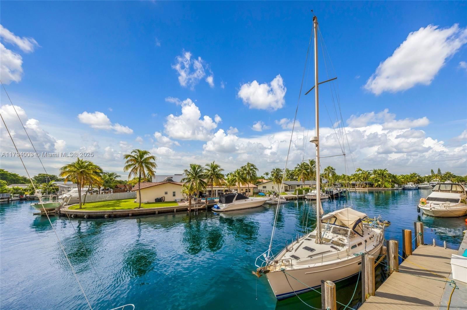 Real estate property located at 2450 135th St #1006, Miami-dade, Waterside Towers Condo, North Miami, FL
