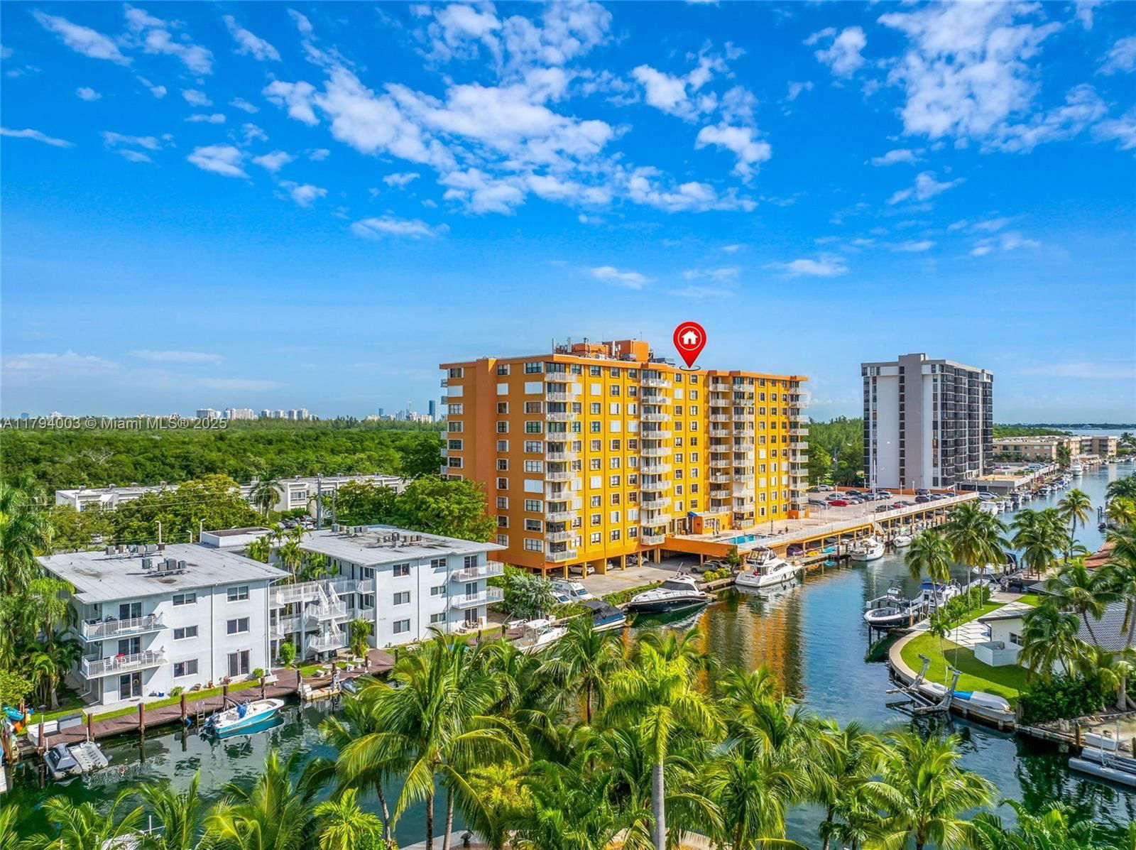 Real estate property located at 2450 135th St #1006, Miami-dade, Waterside Towers Condo, North Miami, FL