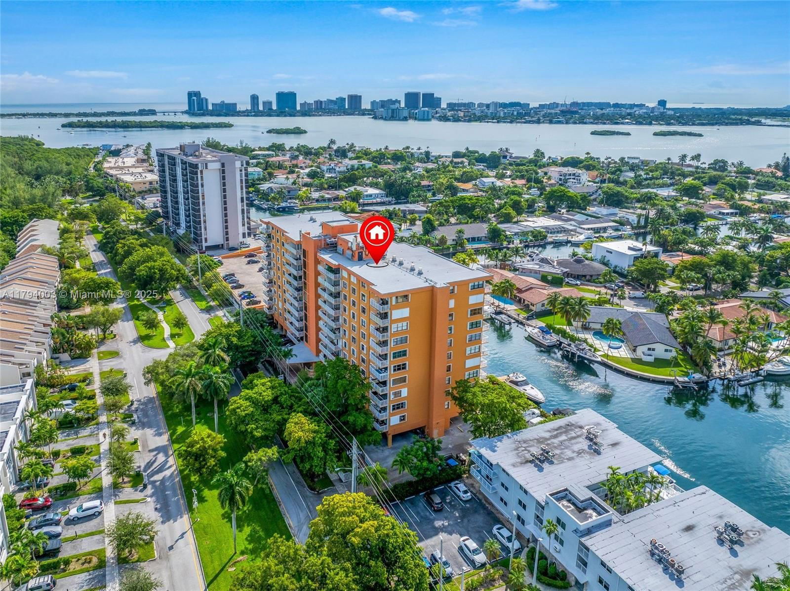 Real estate property located at 2450 135th St #1006, Miami-dade, Waterside Towers Condo, North Miami, FL