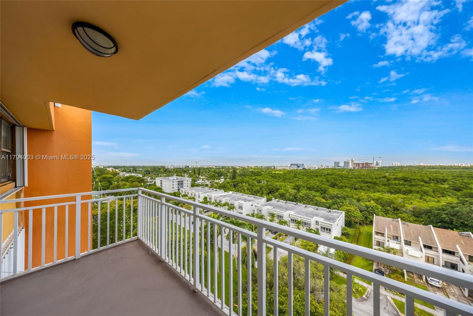 Real estate property located at 2450 135th St #1006, Miami-dade, Waterside Towers Condo, North Miami, FL
