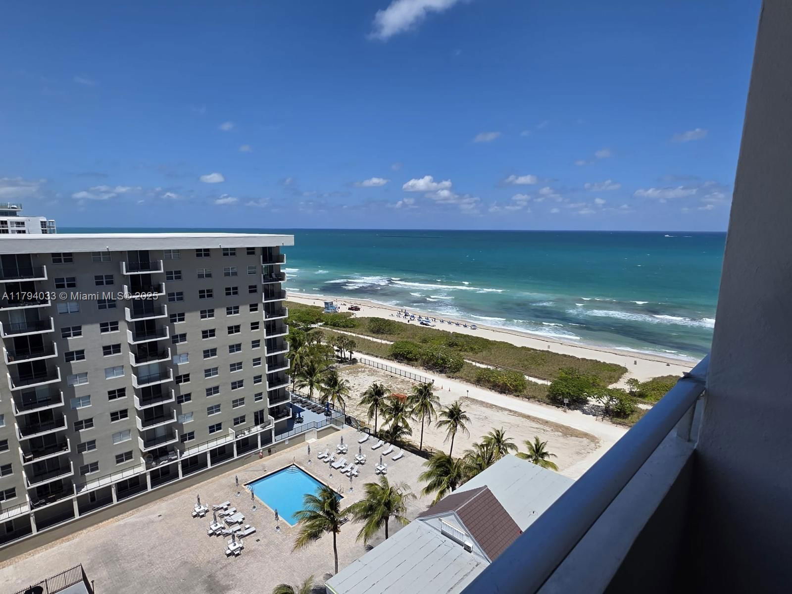 Real estate property located at 9225 Collins Ave #1409, Miami-dade, Four Winds Condo, Surfside, FL