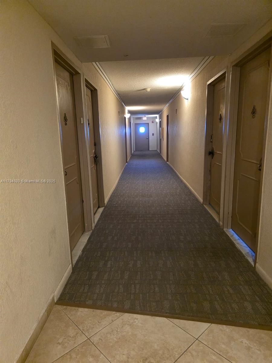 Real estate property located at 9225 Collins Ave #1409, Miami-dade, Four Winds Condo, Surfside, FL