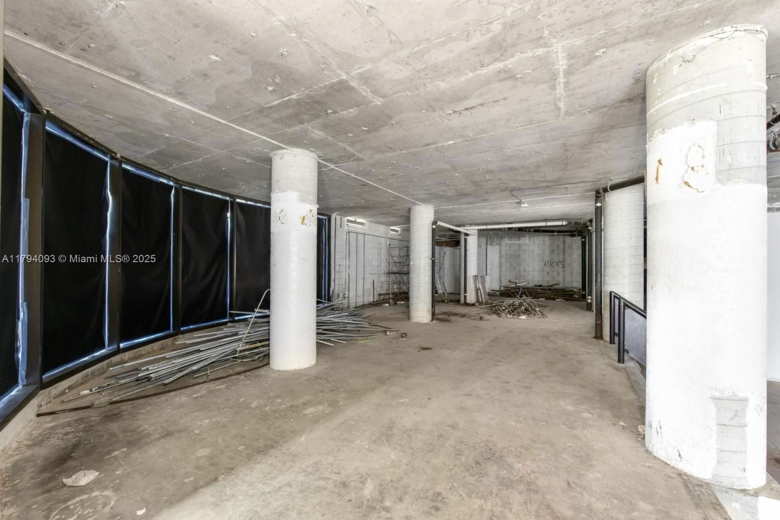 Real estate property located at 2843 Bayshore Dr VILLA1, VILLA 2, Miami-dade, Miami, FL