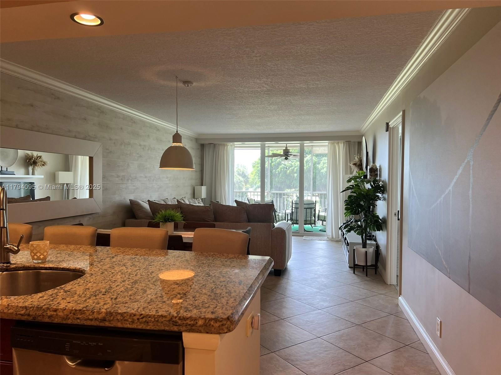Real estate property located at 2601 Course Dr #304, Broward, No 23 Palm-aire Country C, Pompano Beach, FL