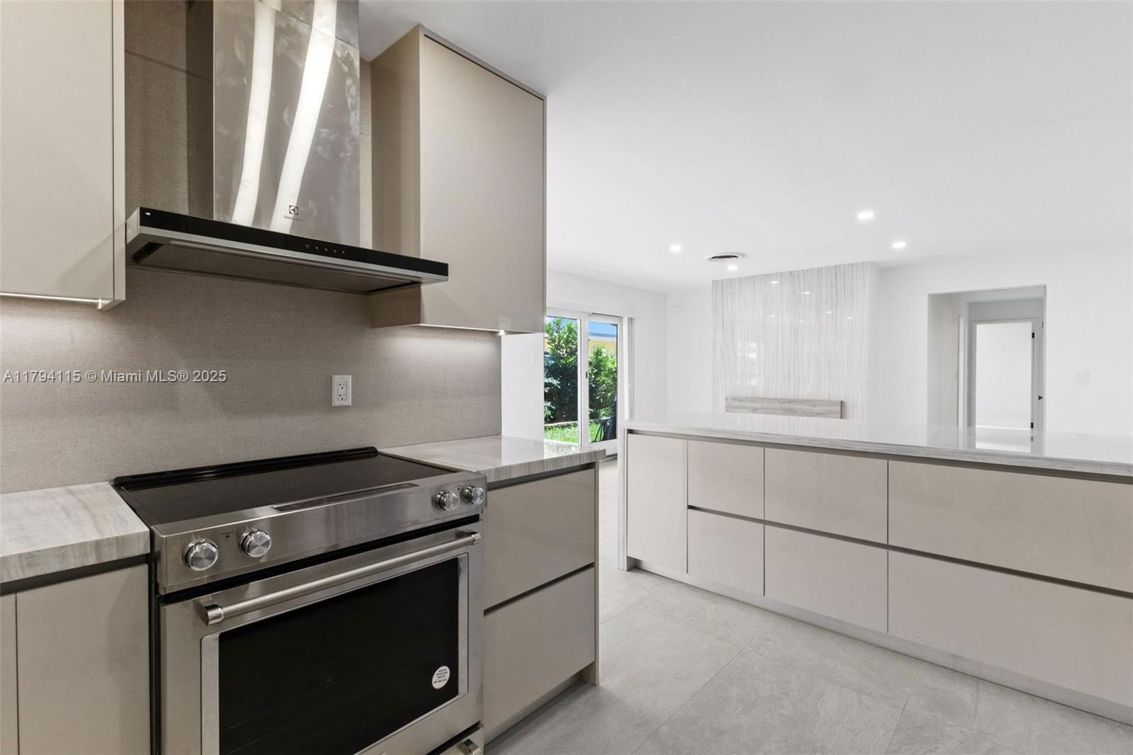 Real estate property located at 2070 54th Ct, Broward, Coral Ridge Add, Fort Lauderdale, FL