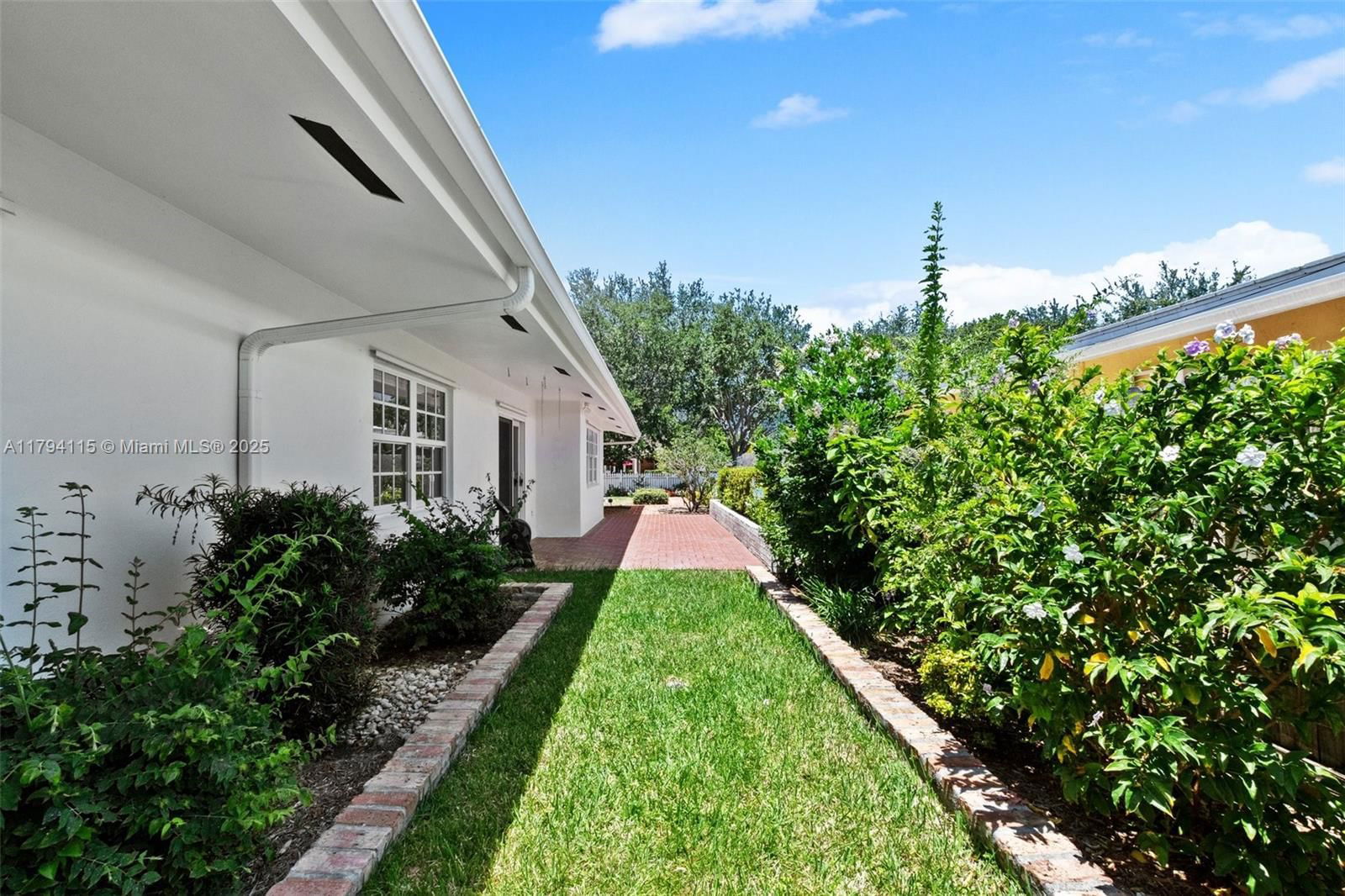 Real estate property located at 2070 54th Ct, Broward, Coral Ridge Add, Fort Lauderdale, FL