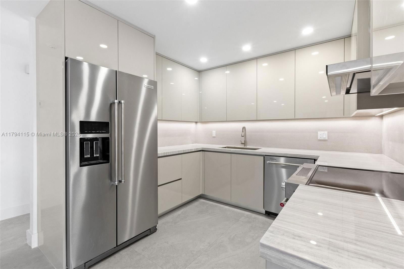 Real estate property located at 2070 54th Ct, Broward, Coral Ridge Add, Fort Lauderdale, FL