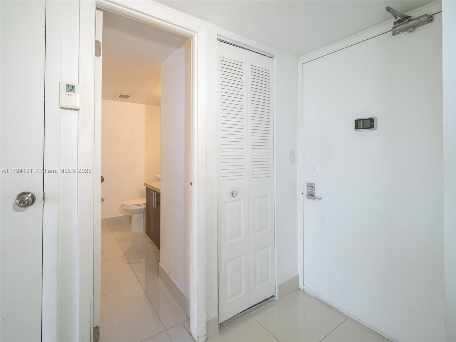 Real estate property located at 20301 Country Club Dr #1927, Miami-dade, Coronado Condo- Tower Ii, Aventura, FL