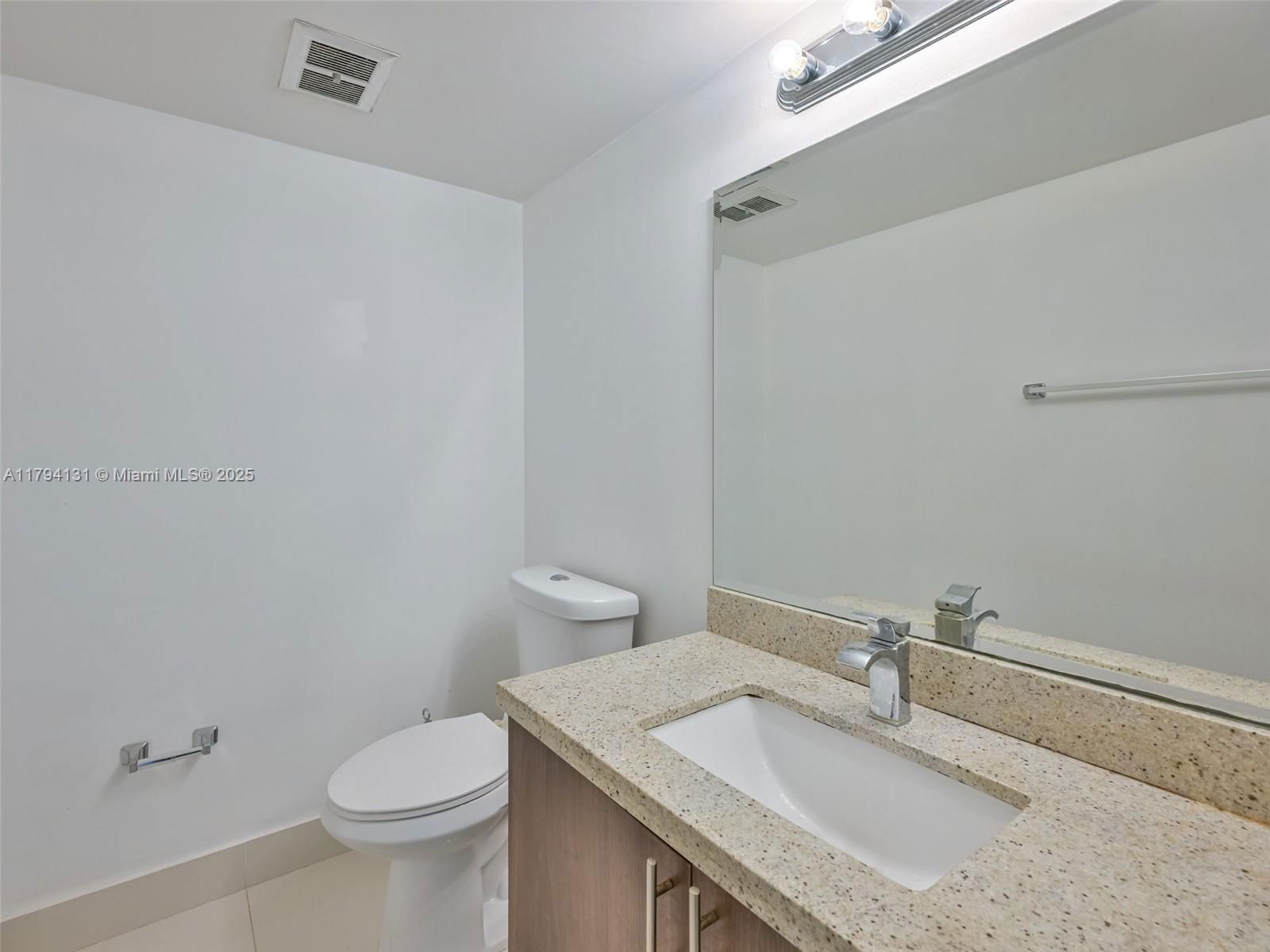 Real estate property located at 20301 Country Club Dr #1927, Miami-dade, Coronado Condo- Tower Ii, Aventura, FL