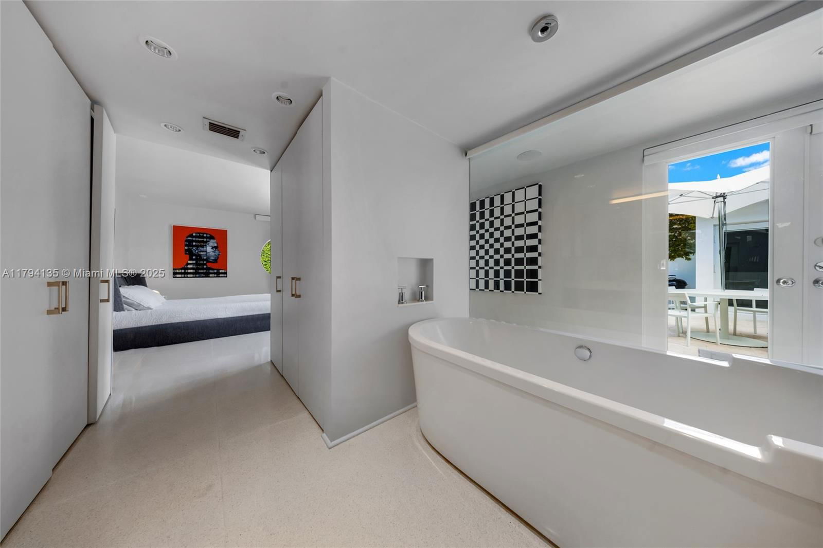 Real estate property located at 5460 Alton Rd, Miami-dade, La Gorce Golf Sub, Miami Beach, FL