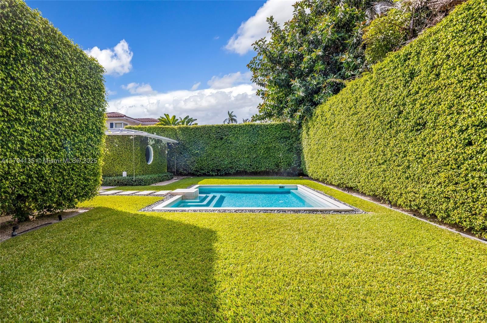 Real estate property located at 5460 Alton Rd, Miami-dade, La Gorce Golf Sub, Miami Beach, FL