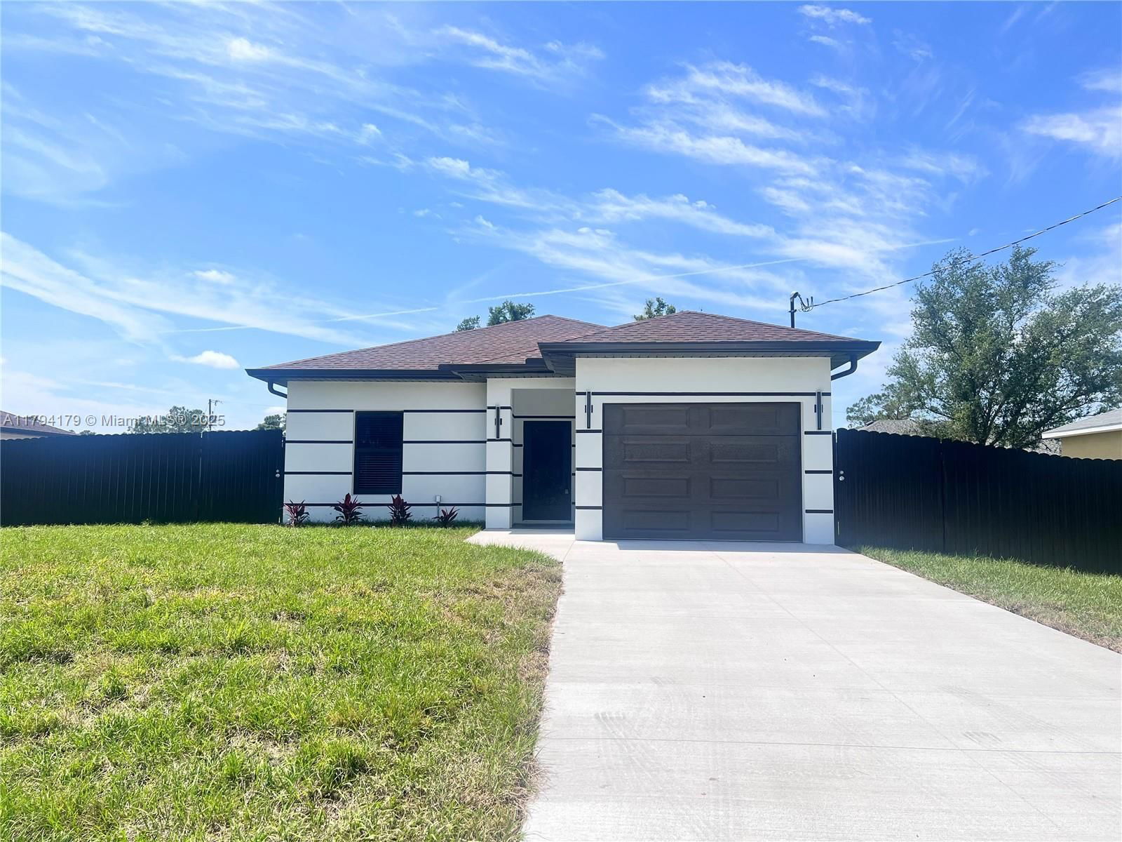 Real estate property located at 920 BARTON ST, Lee, Lehigh Acres, Lehigh Acres, FL