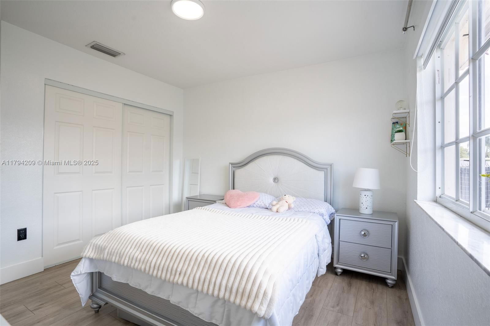 Real estate property located at 3355 68th St #150, Miami-dade, Los Palacios Condo, Hialeah, FL