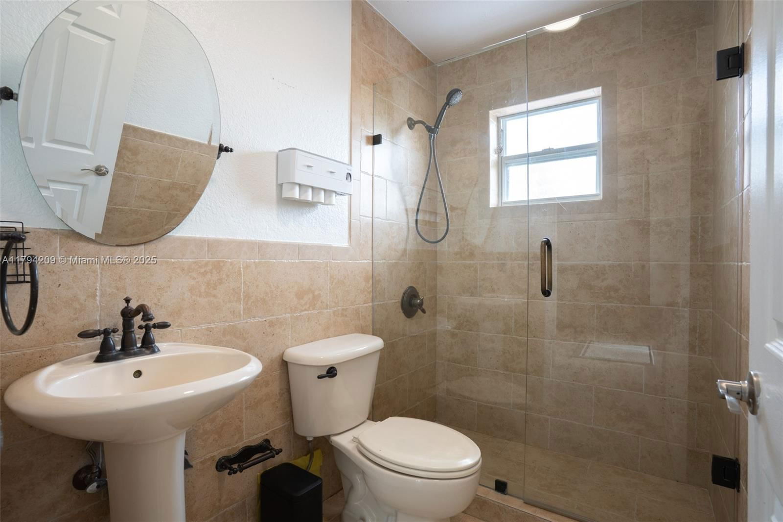 Real estate property located at 3355 68th St #150, Miami-dade, Los Palacios Condo, Hialeah, FL