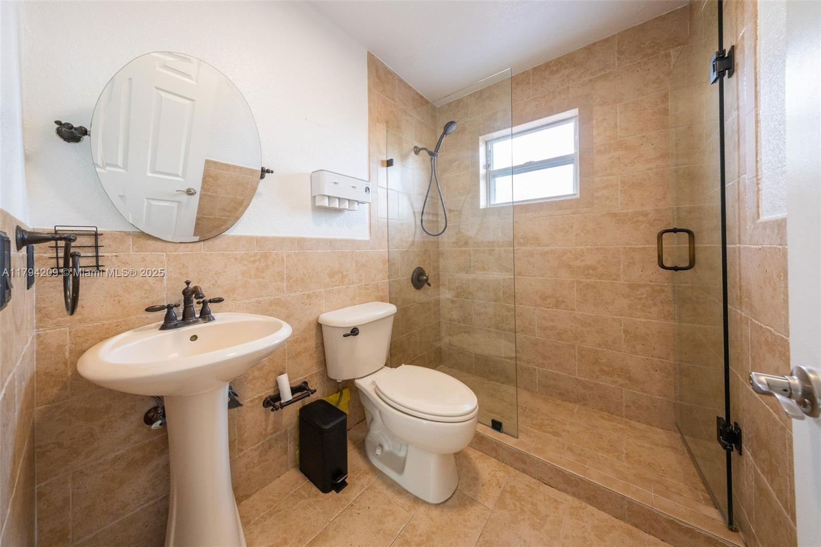 Real estate property located at 3355 68th St #150, Miami-dade, Los Palacios Condo, Hialeah, FL