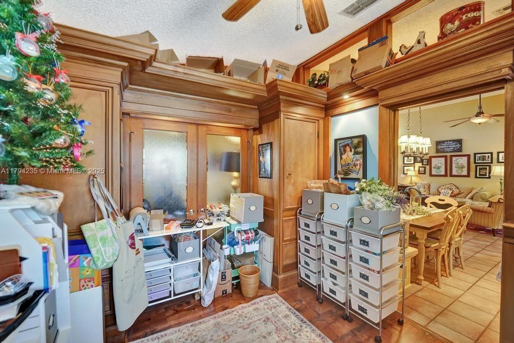 Real estate property located at 9682 Ridgecrest Ct, Broward, Forest Ridge Single Famil, Davie, FL