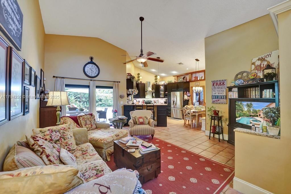 Real estate property located at 9682 Ridgecrest Ct, Broward, Forest Ridge Single Famil, Davie, FL
