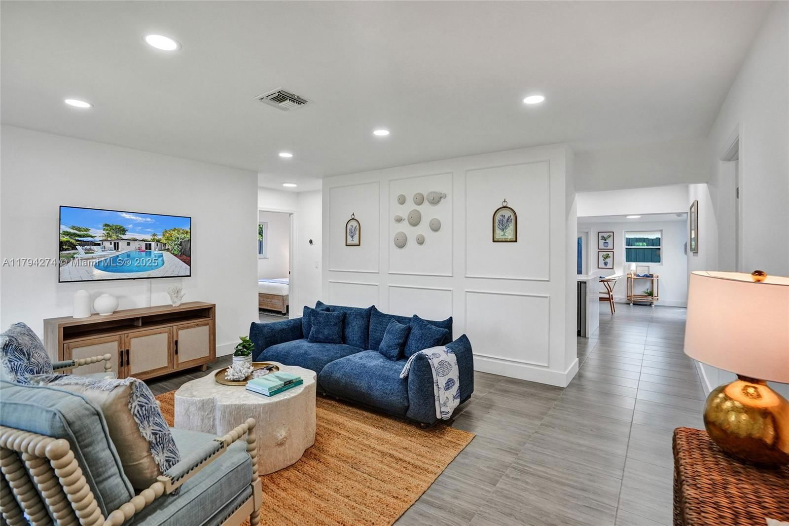 Real estate property located at 3295 6th Ave, Broward, Lloyd Estates, Oakland Park, FL