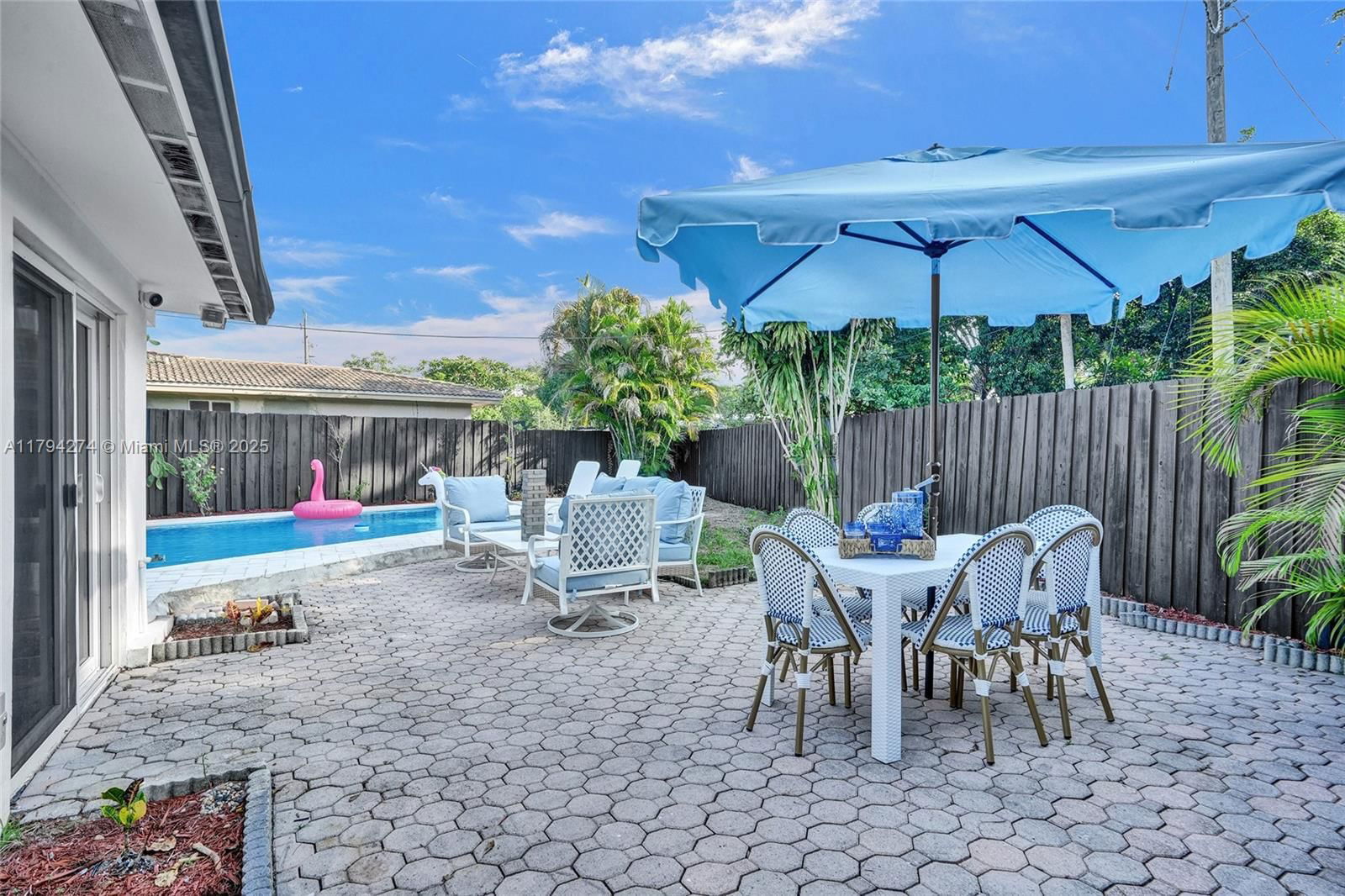 Real estate property located at 3295 6th Ave, Broward, Lloyd Estates, Oakland Park, FL