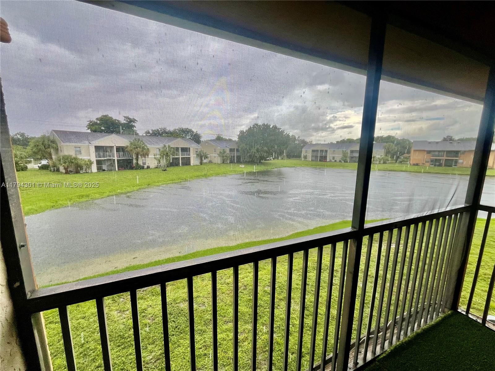 Real estate property located at 2511 56th Ave #12-25, Broward, Circle Villas (the) Condo, Lauderhill, FL