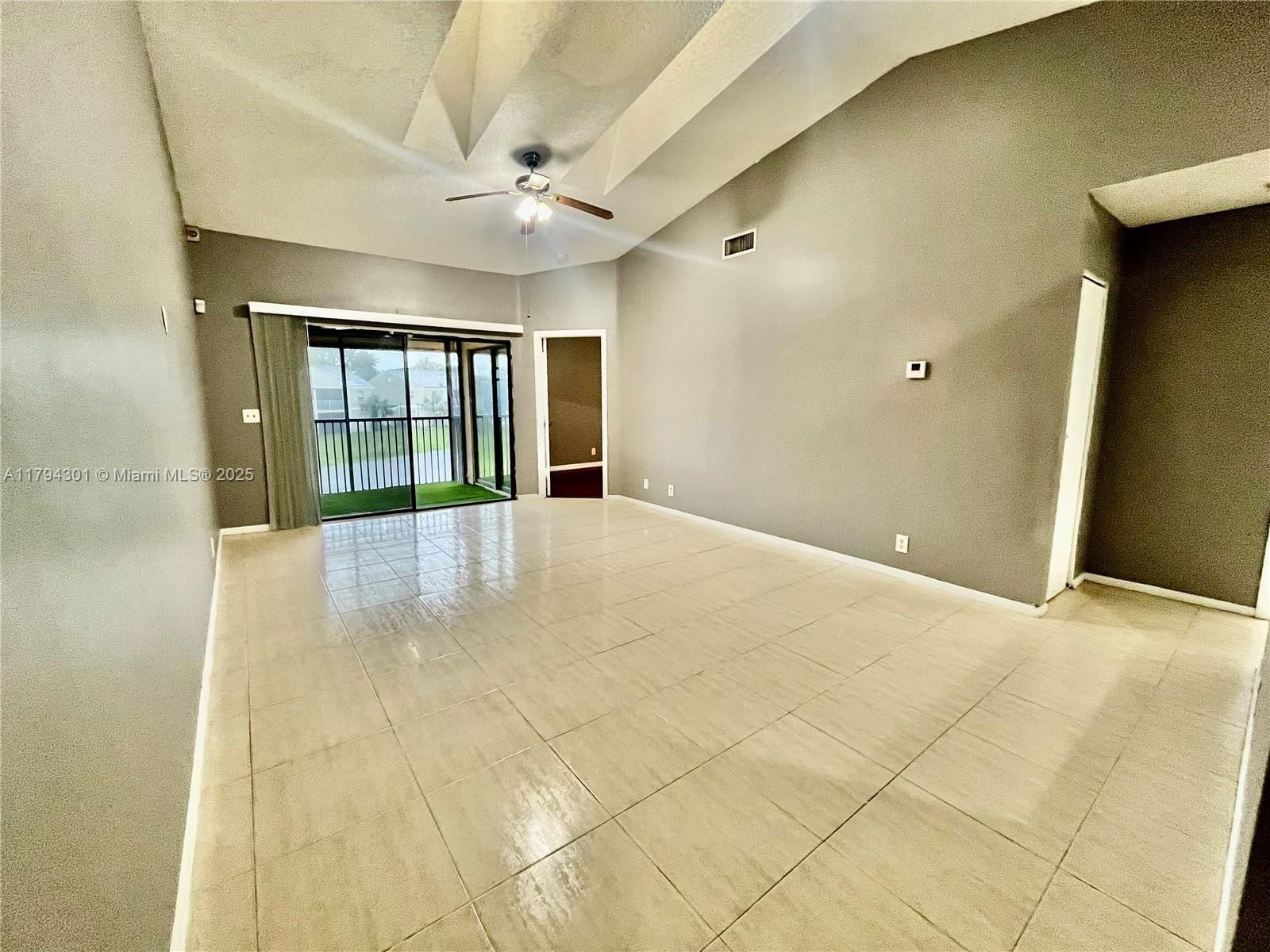 Real estate property located at 2511 56th Ave #12-25, Broward, Circle Villas (the) Condo, Lauderhill, FL