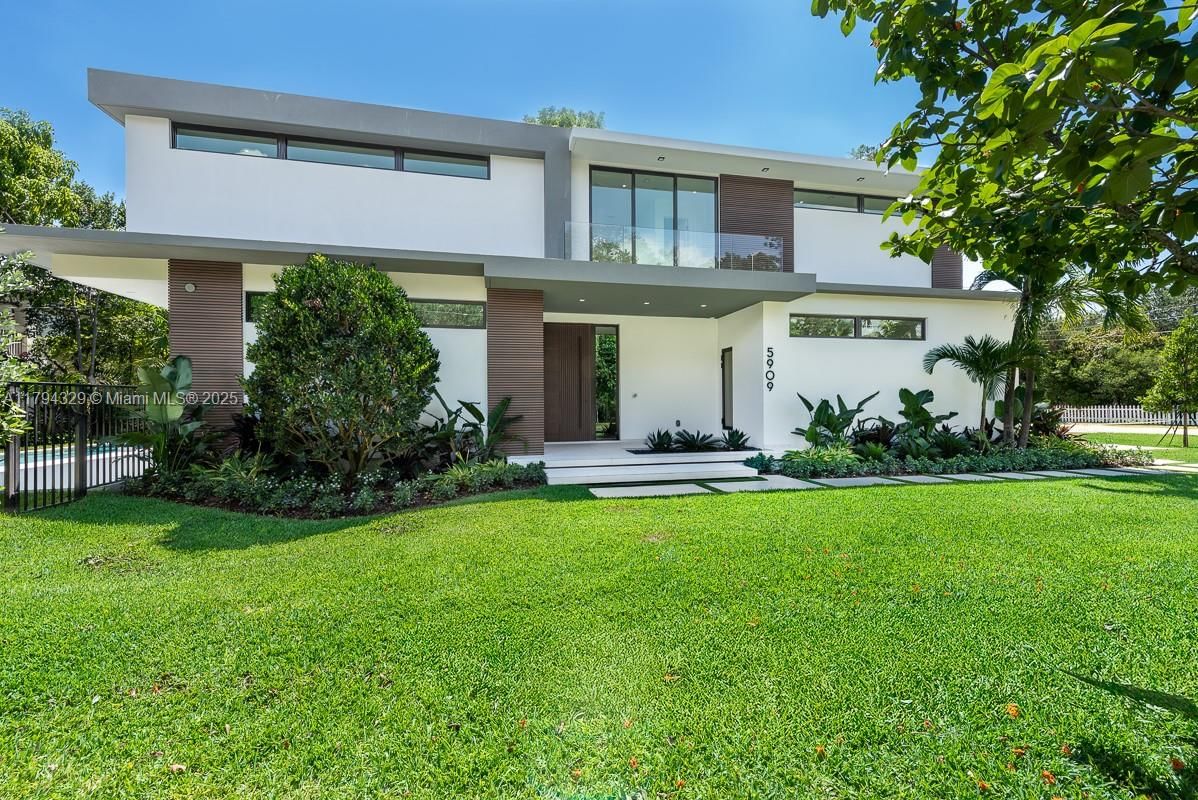 Real estate property located at 5909 76th St, Miami-dade, American Townsite Co, South Miami, FL