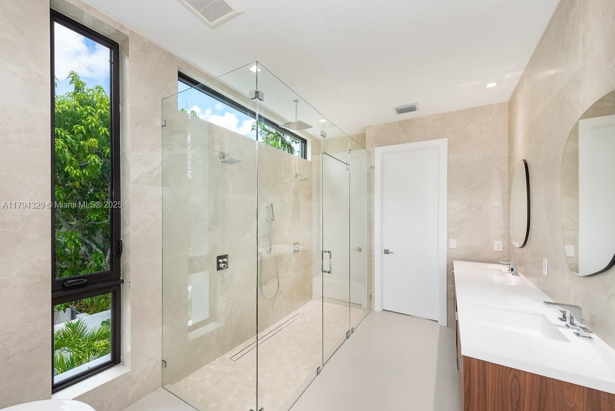 Real estate property located at 5909 76th St, Miami-dade, American Townsite Co, South Miami, FL