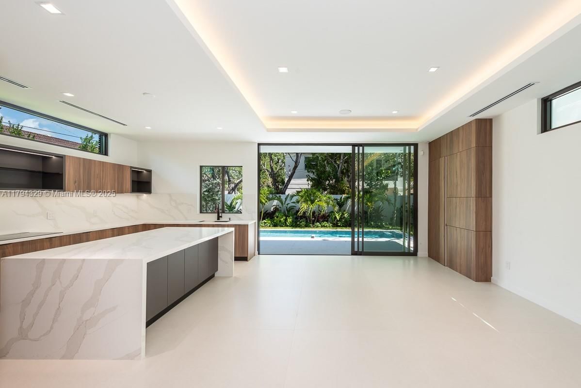 Real estate property located at 5909 76th St, Miami-dade, American Townsite Co, South Miami, FL