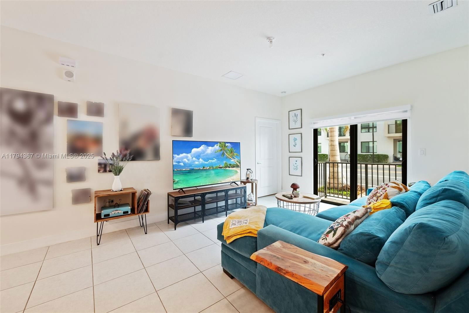 Real estate property located at 8201 41st St D-107, Miami-dade, Downtown Doral South Phas, Doral, FL