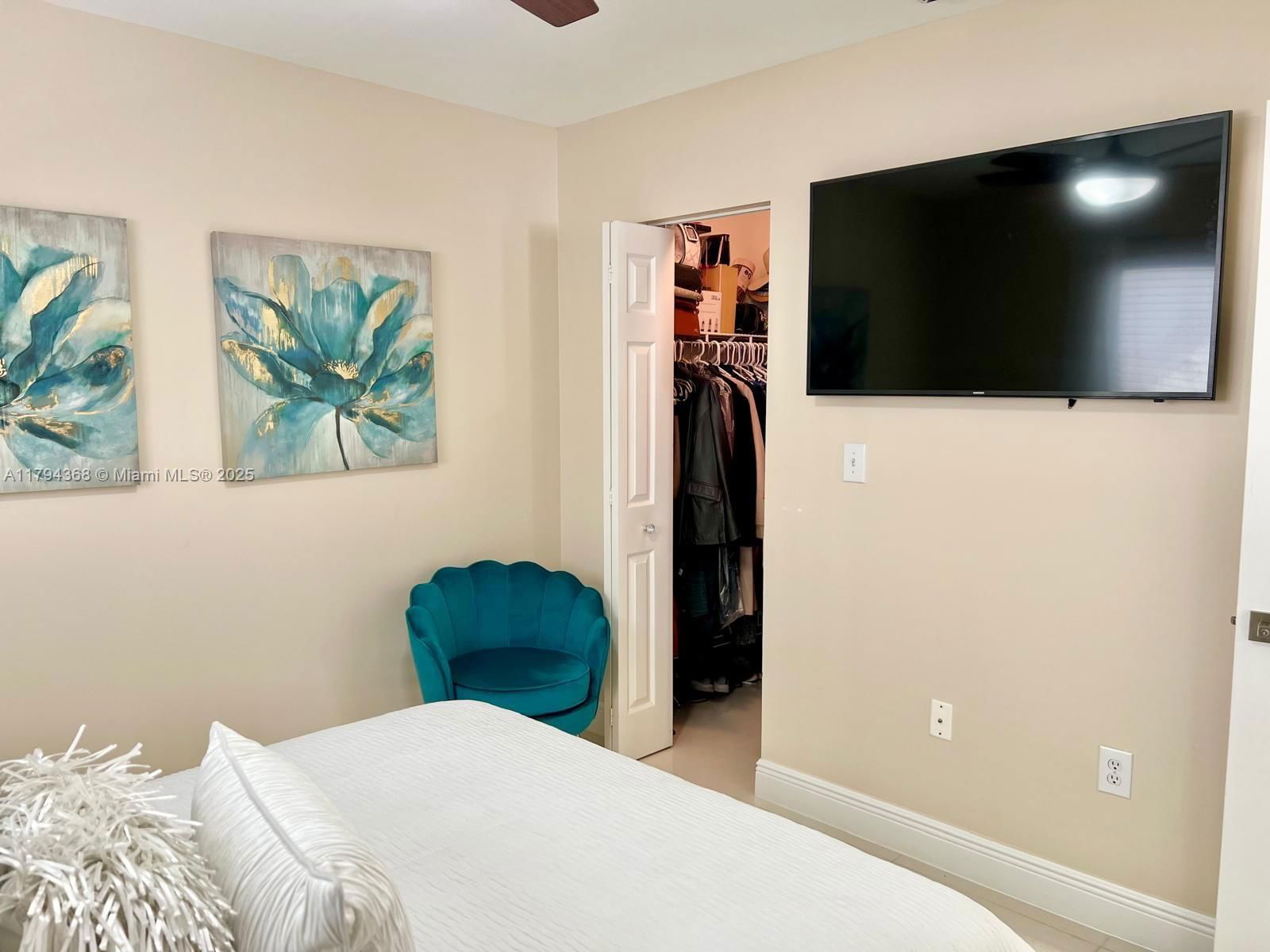 Real estate property located at 9511 155th Ave, Miami-dade, Highlands At Kendall, Miami, FL