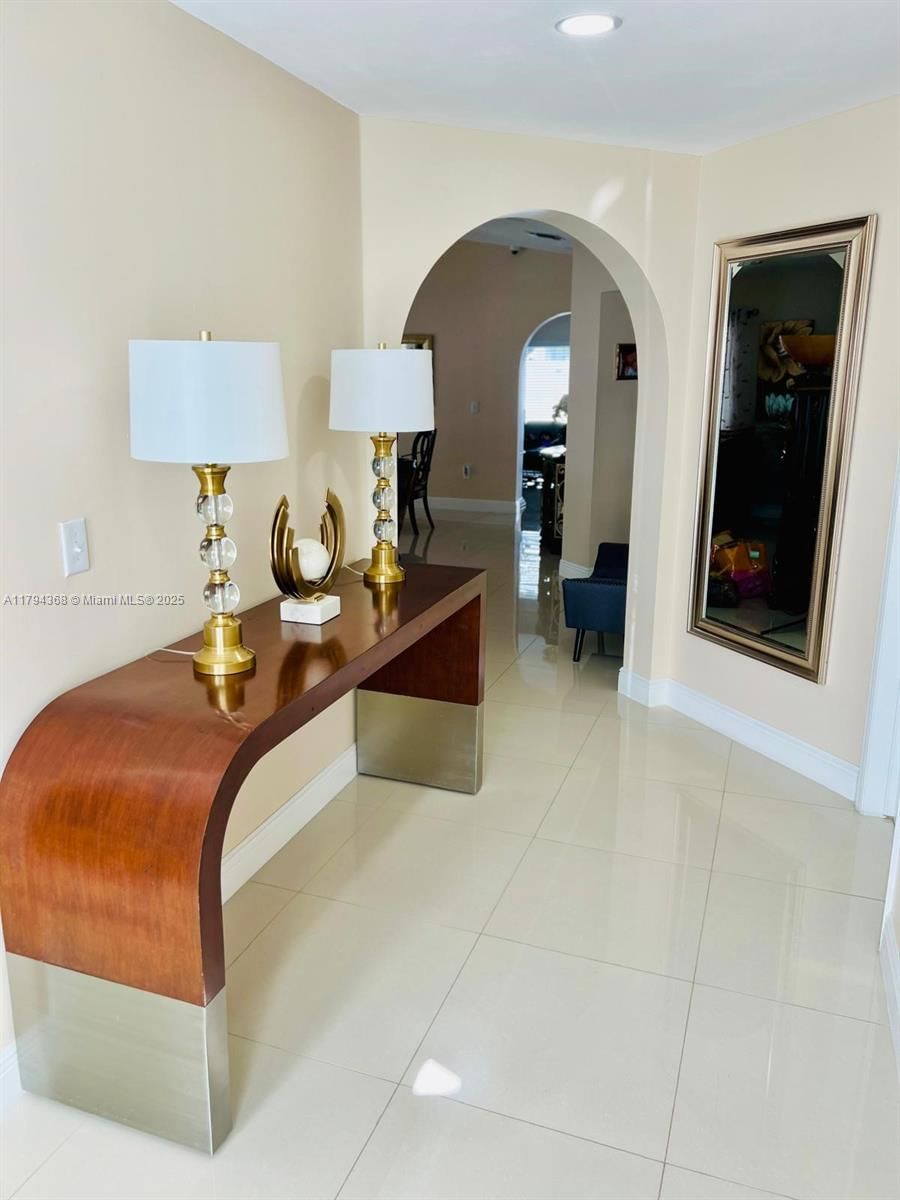 Real estate property located at 9511 155th Ave, Miami-dade, Highlands At Kendall, Miami, FL