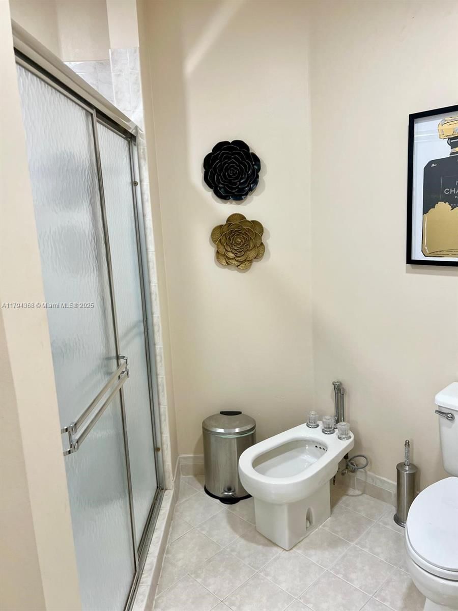 Real estate property located at 9511 155th Ave, Miami-dade, Highlands At Kendall, Miami, FL
