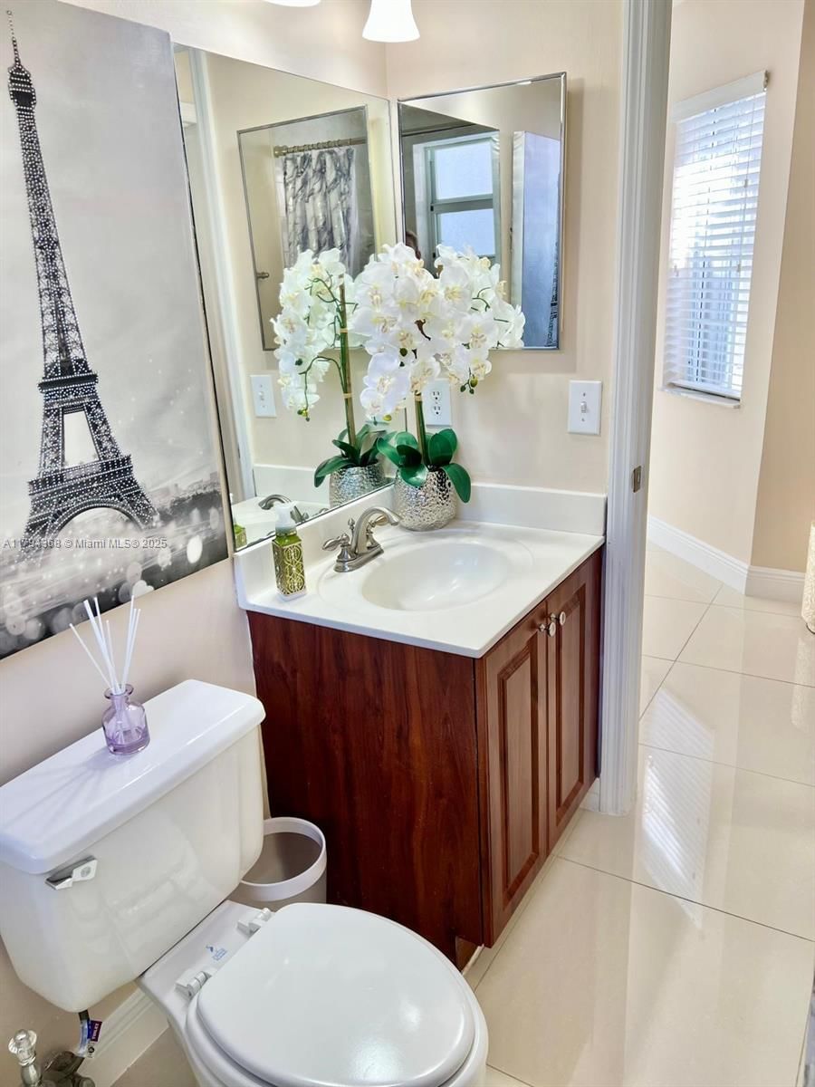 Real estate property located at 9511 155th Ave, Miami-dade, Highlands At Kendall, Miami, FL