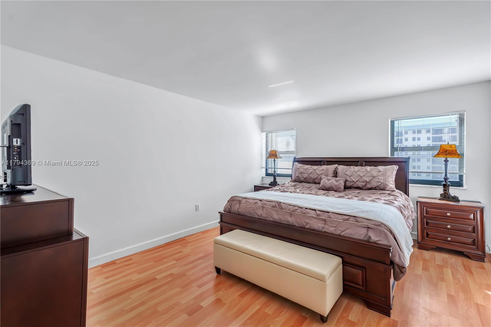 Real estate property located at 1201 Ocean Dr #2107N, Broward, Summit Condo, Hollywood, FL