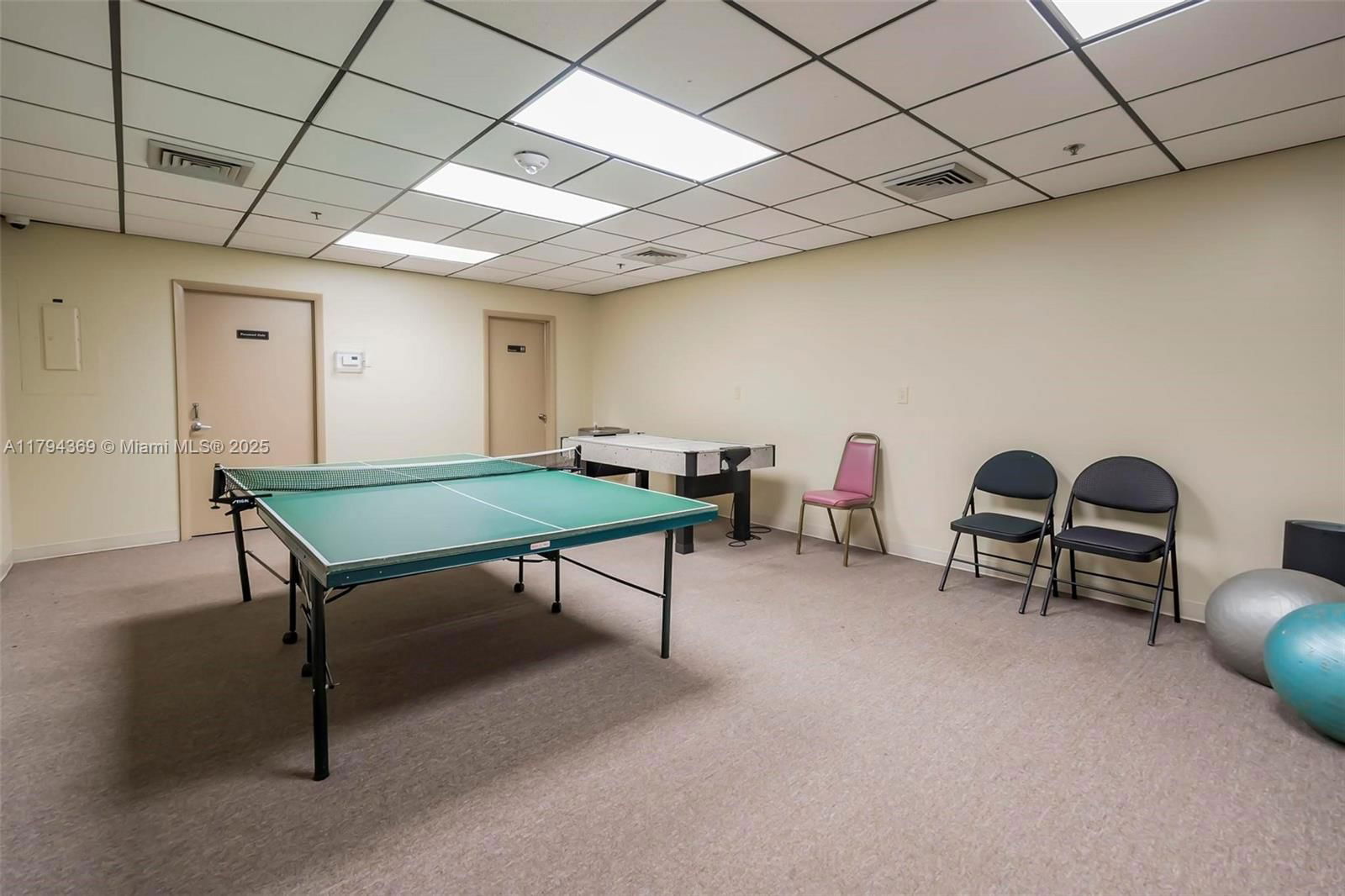 Real estate property located at 1201 Ocean Dr #2107N, Broward, Summit Condo, Hollywood, FL