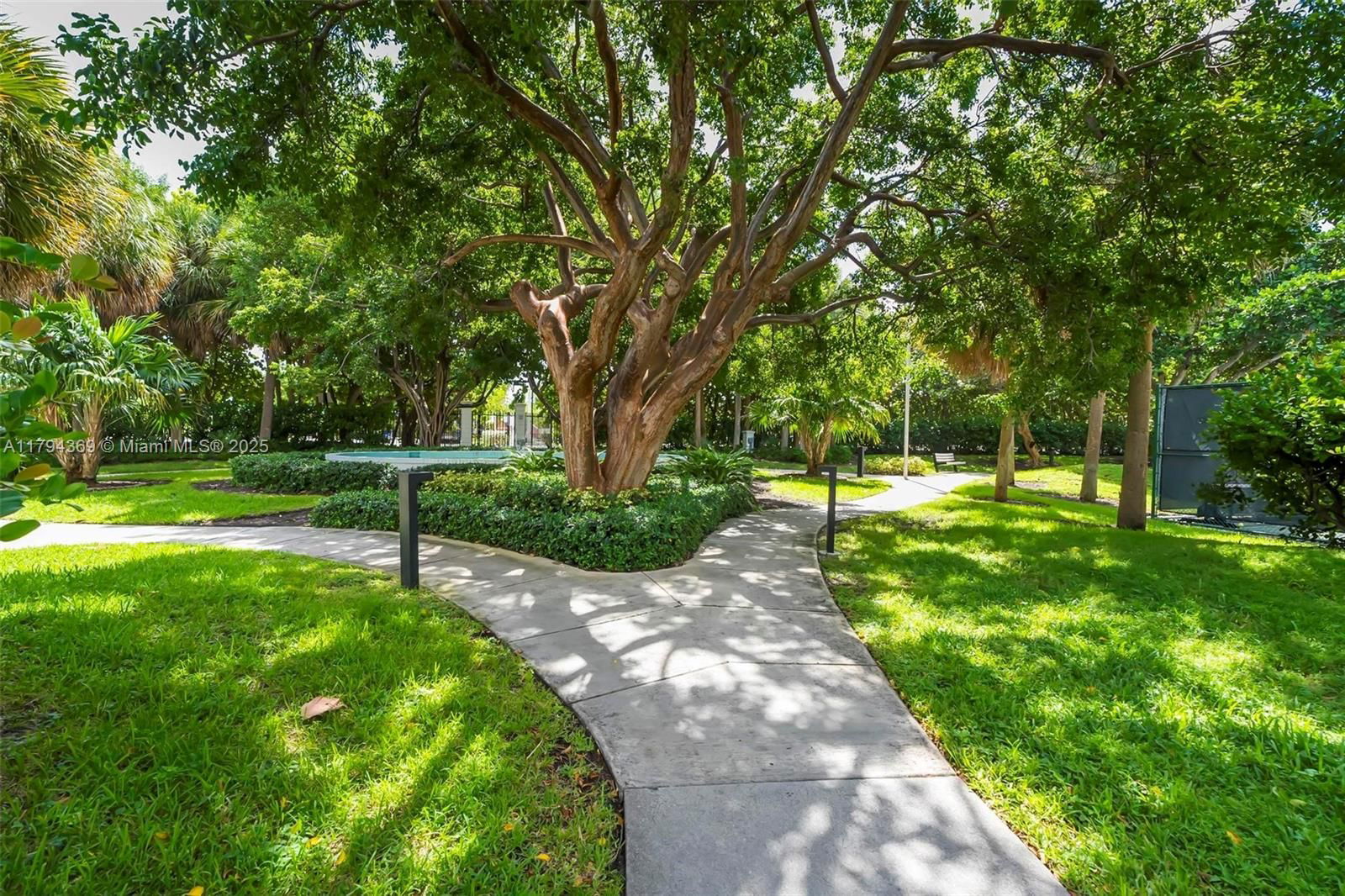 Real estate property located at 1201 Ocean Dr #2107N, Broward, Summit Condo, Hollywood, FL