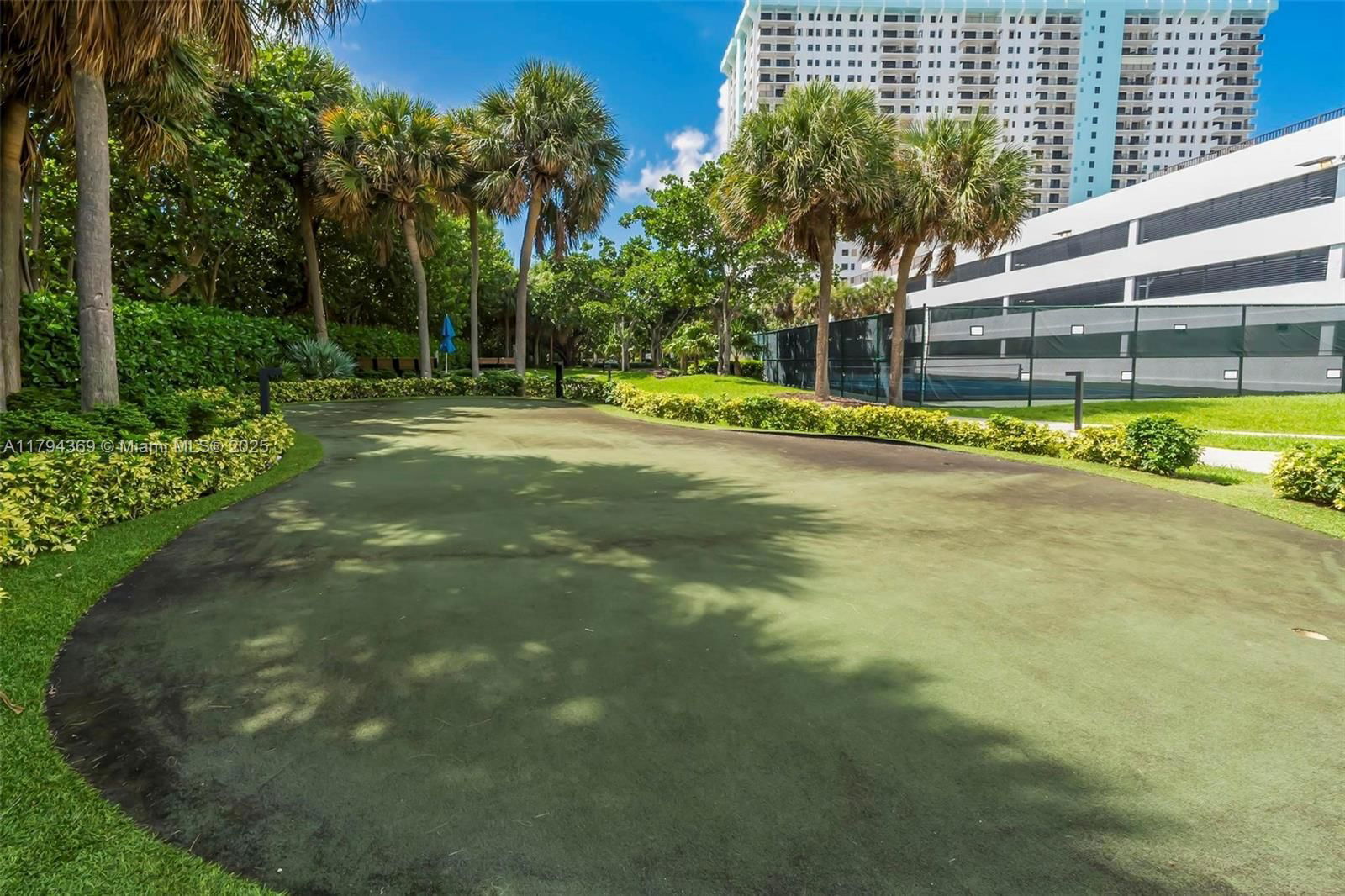 Real estate property located at 1201 Ocean Dr #2107N, Broward, Summit Condo, Hollywood, FL