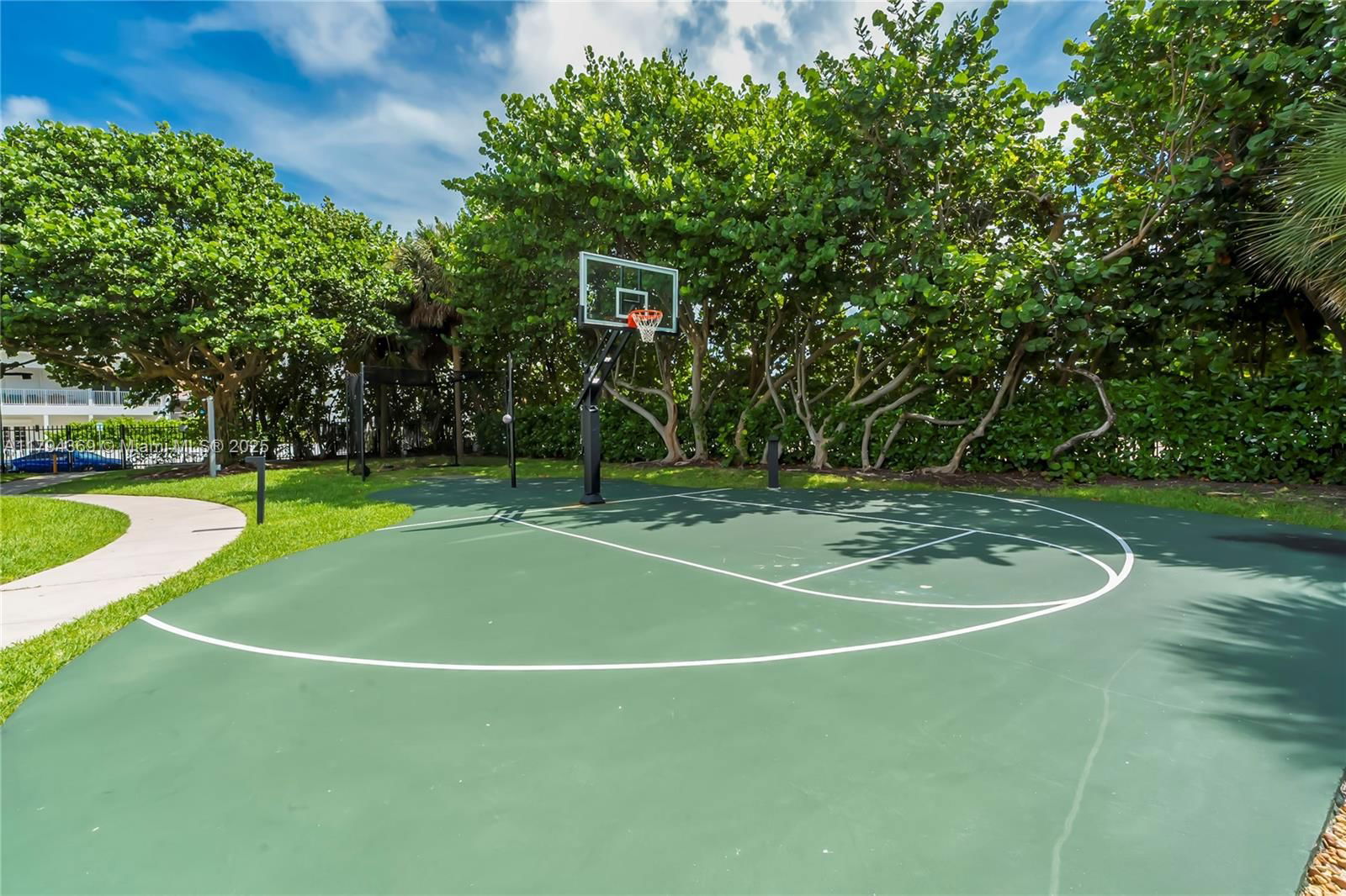 Real estate property located at 1201 Ocean Dr #2107N, Broward, Summit Condo, Hollywood, FL