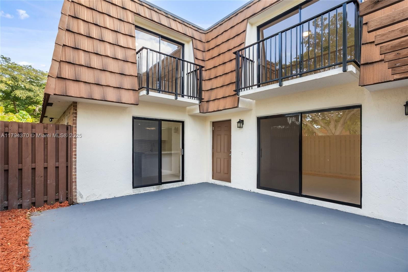 Real estate property located at 853 118th Ter, Broward, Lake Pine Village, Davie, FL
