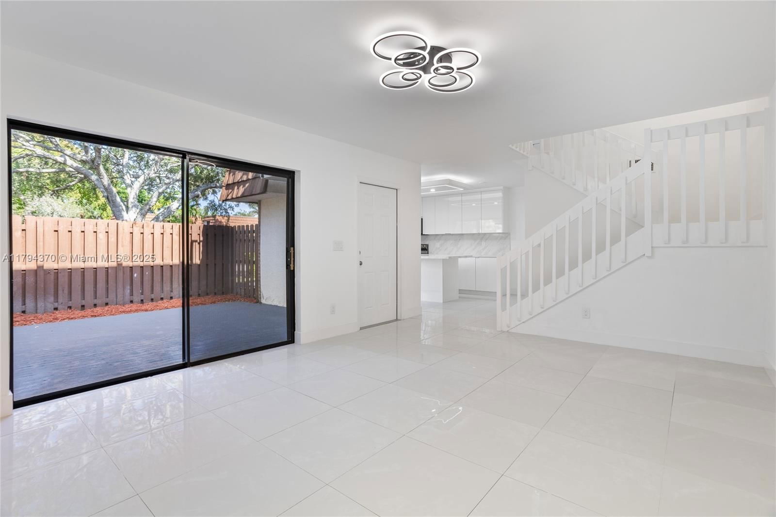 Real estate property located at 853 118th Ter, Broward, Lake Pine Village, Davie, FL