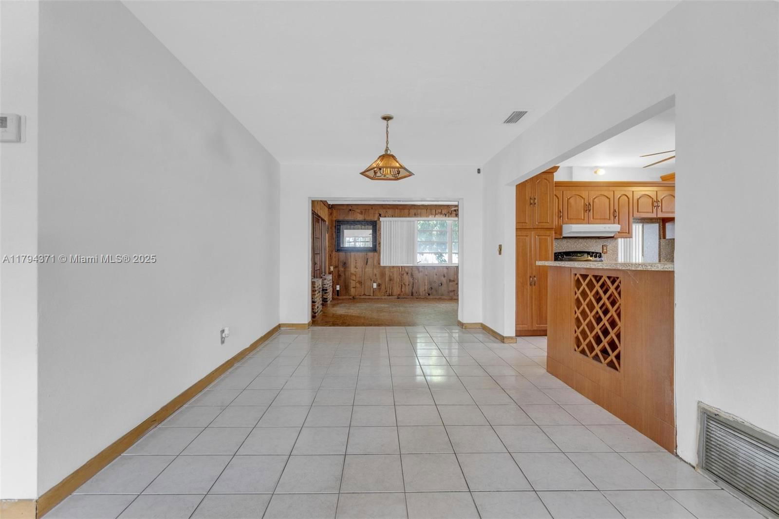 Real estate property located at 700 76th Ave, Broward, Boulevard Heights Sec 11, Pembroke Pines, FL