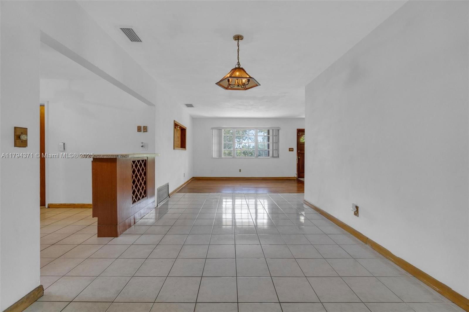 Real estate property located at 700 76th Ave, Broward, Boulevard Heights Sec 11, Pembroke Pines, FL