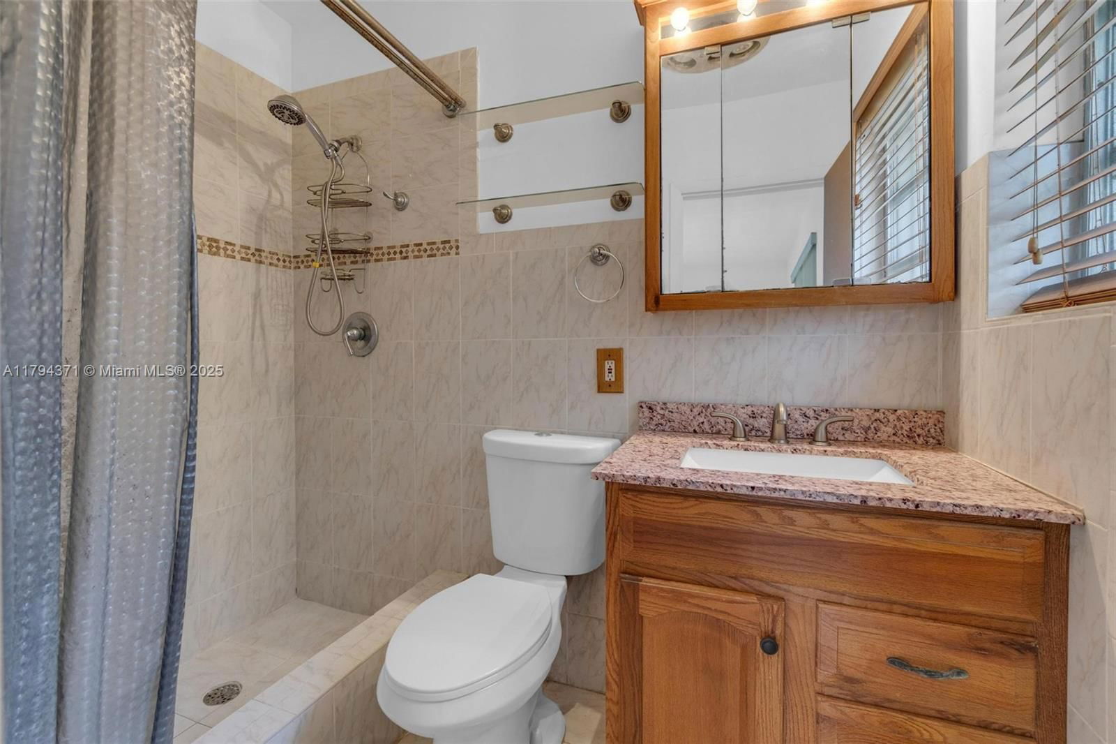 Real estate property located at 700 76th Ave, Broward, Boulevard Heights Sec 11, Pembroke Pines, FL