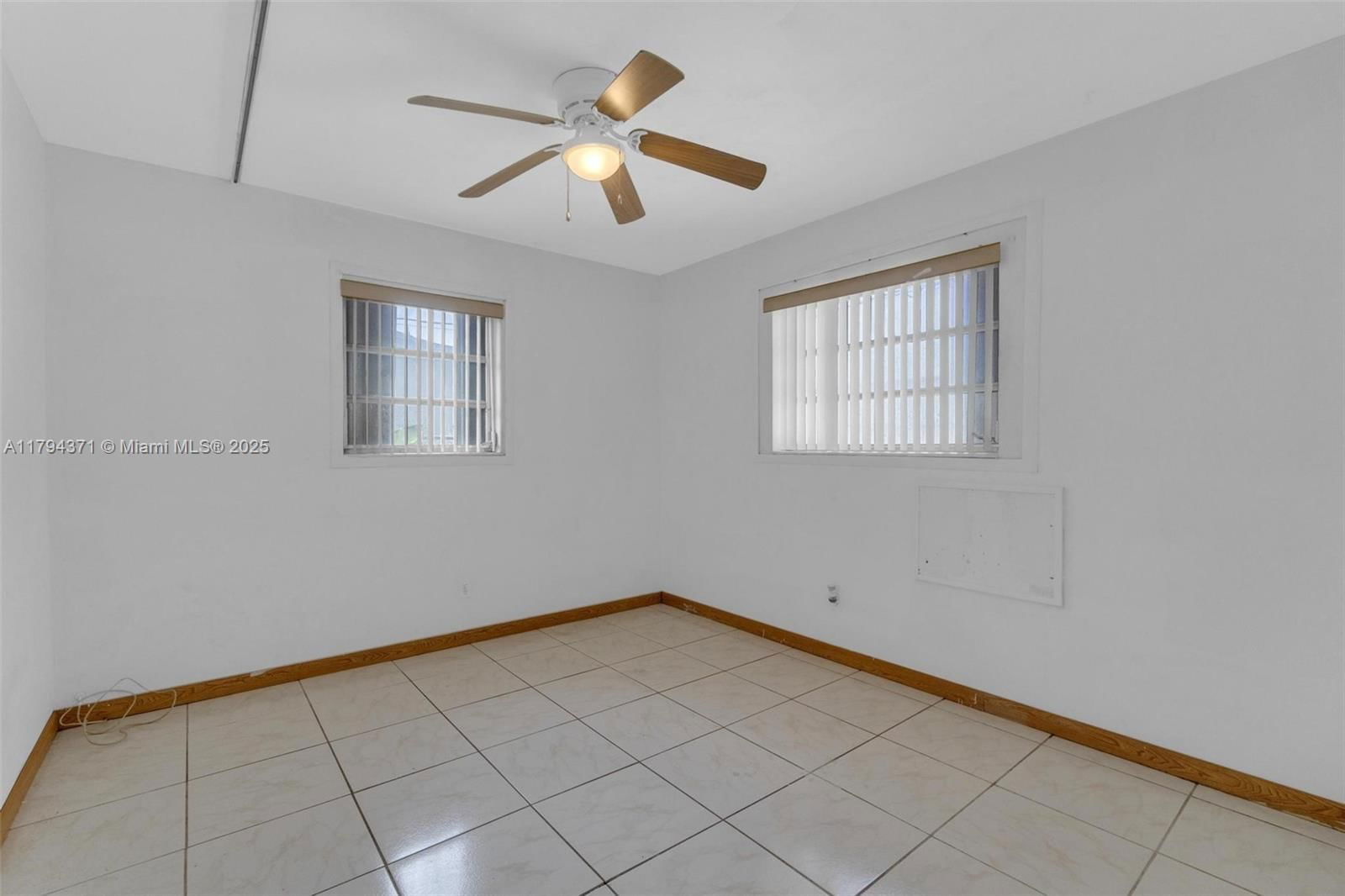 Real estate property located at 700 76th Ave, Broward, Boulevard Heights Sec 11, Pembroke Pines, FL