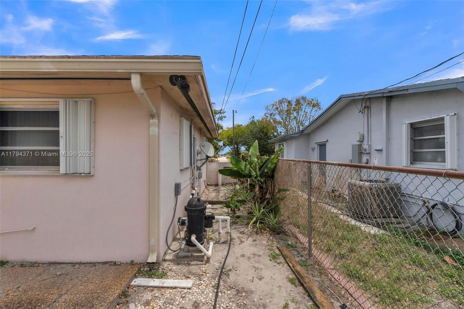 Real estate property located at 700 76th Ave, Broward, Boulevard Heights Sec 11, Pembroke Pines, FL
