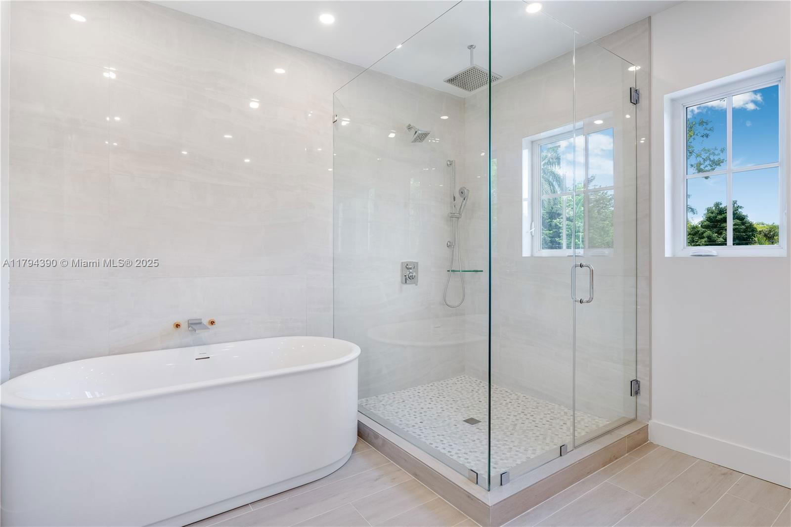 Real estate property located at 6747 77th Ter, Miami-dade, West Larkin Park, South Miami, FL